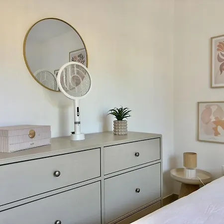 Moderne 2 Chambres, Jardin, Terrasse Et Garage Appartement *